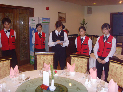 “愛崗敬業(yè),優(yōu)質(zhì)服務(wù)”主題活動在后勤